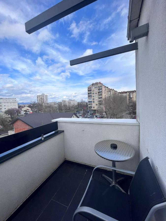 Hotel Forty Two ザグレブ エクステリア 写真