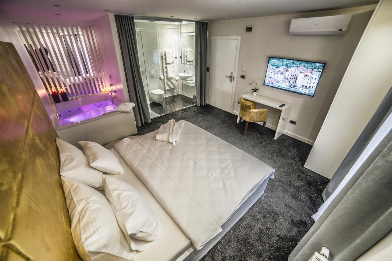 Hotel Forty Two ザグレブ エクステリア 写真