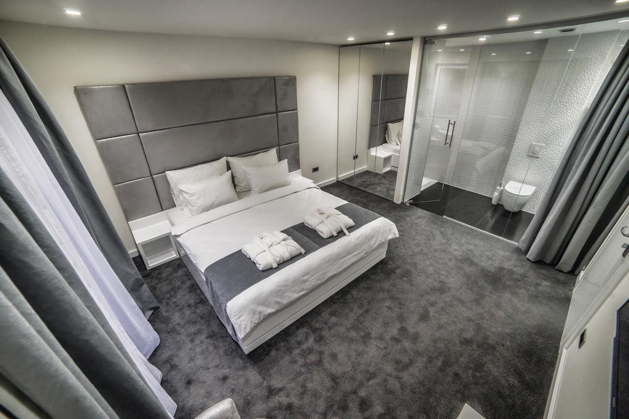 Hotel Forty Two ザグレブ エクステリア 写真